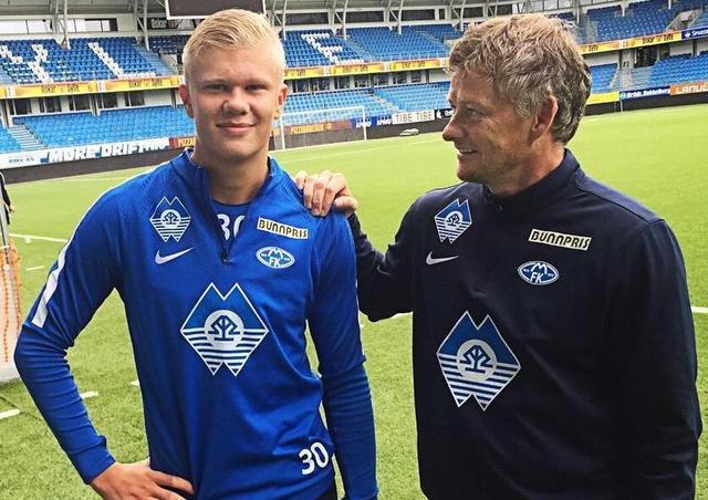 杜兰特关键三分，锁定比赛胜利