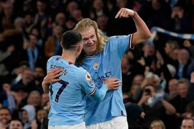 乌尔比希：能与诺伊尔、乌尔赖希一起训练很重要，他们很优秀