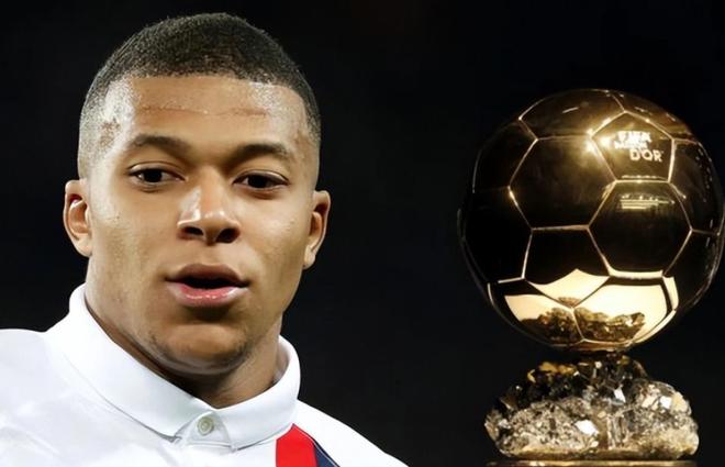 他真把足球踢成艺术了